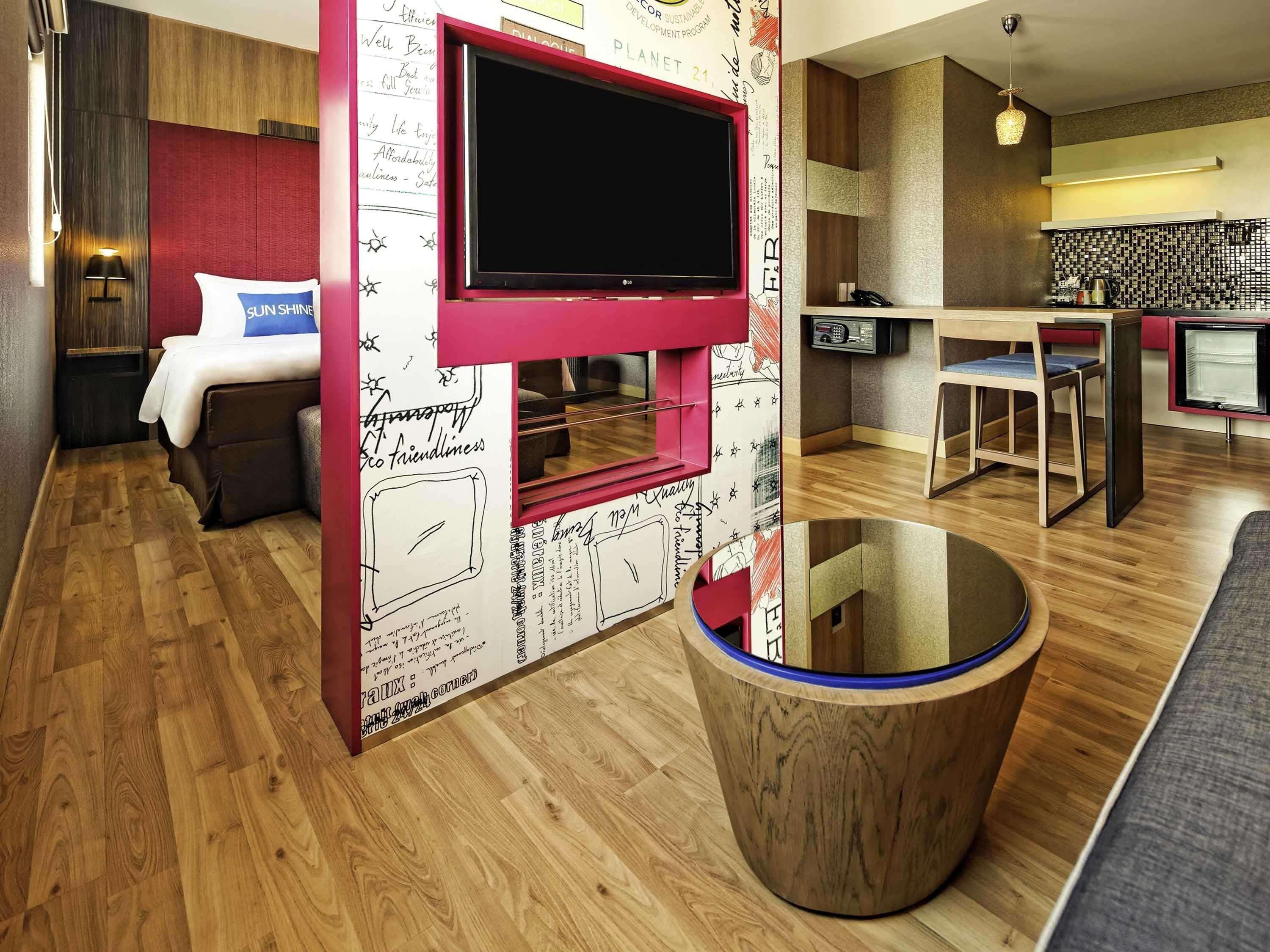 Ibis Padang Hotel Екстериор снимка
