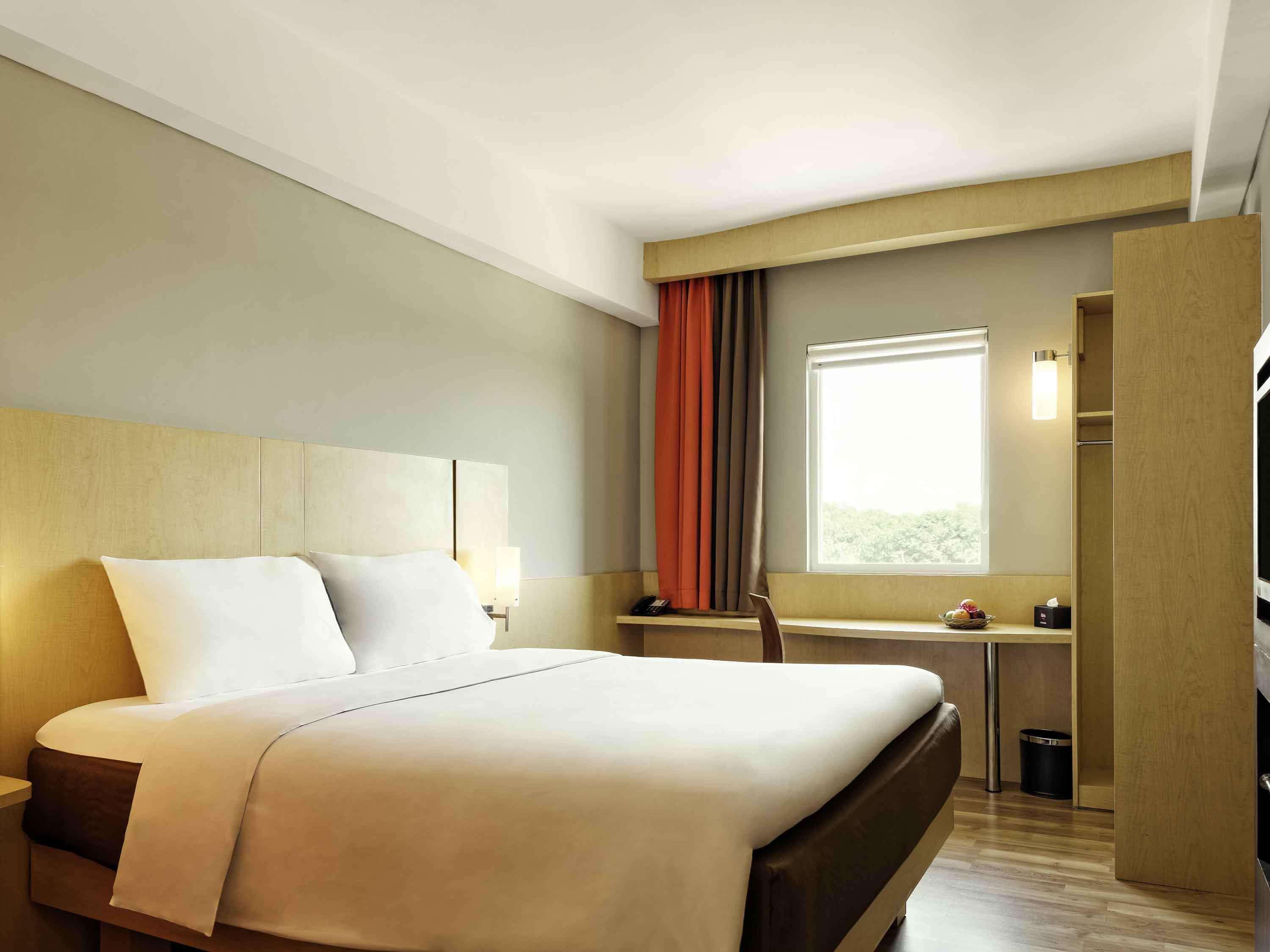 Ibis Padang Hotel Екстериор снимка