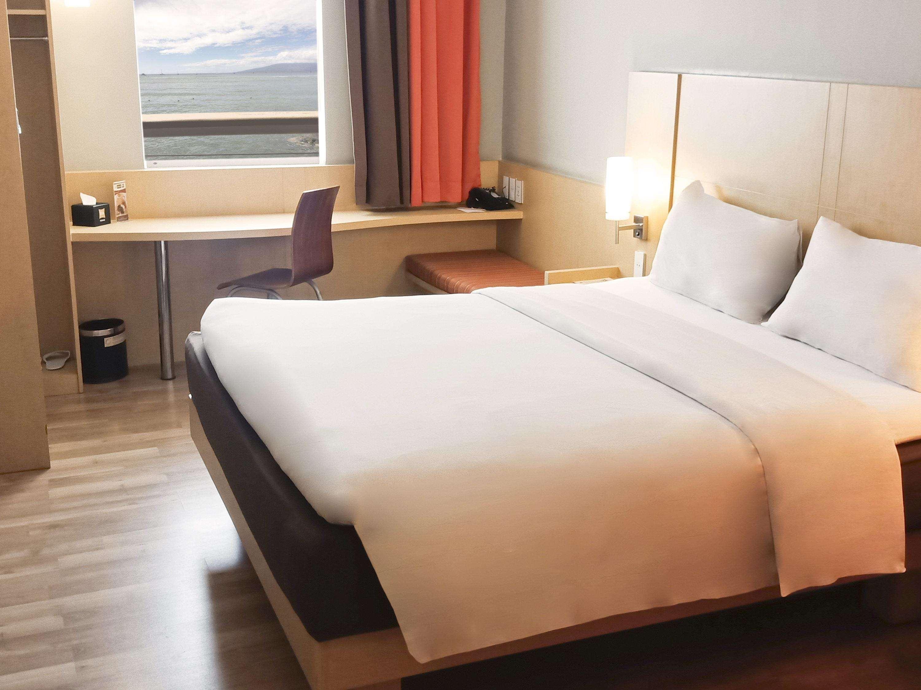 Ibis Padang Hotel Екстериор снимка