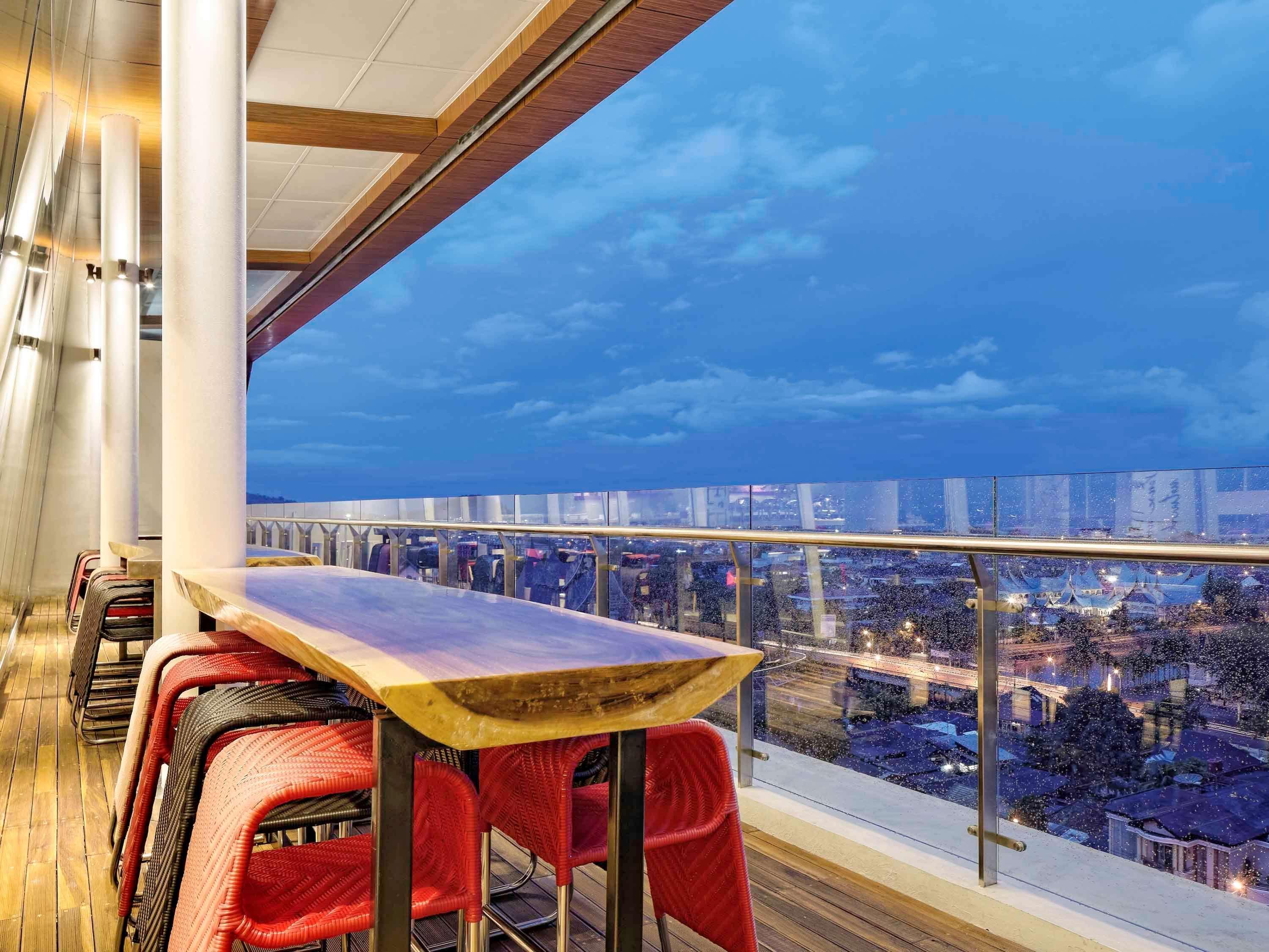 Ibis Padang Hotel Екстериор снимка