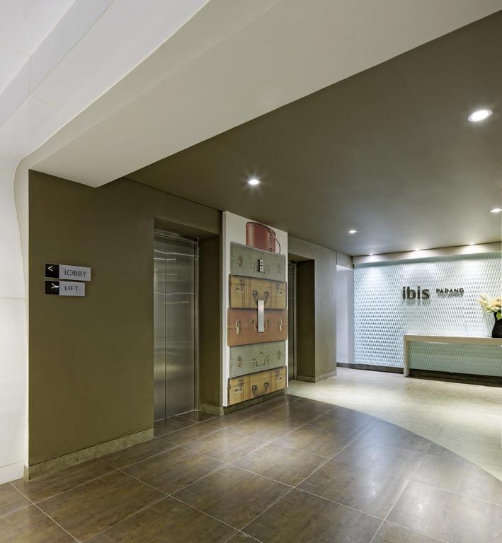 Ibis Padang Hotel Екстериор снимка